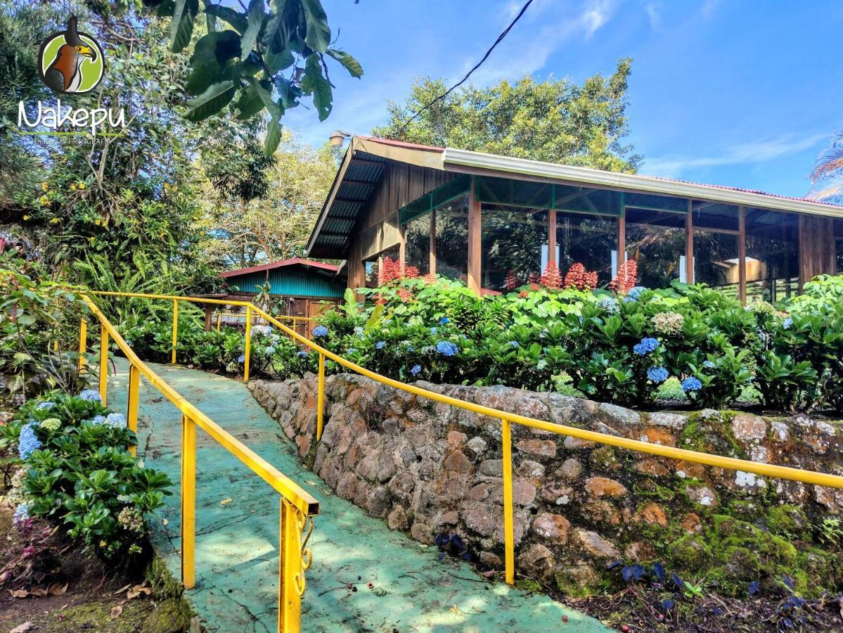 Vista Turrialba Lodge Exterior photo
